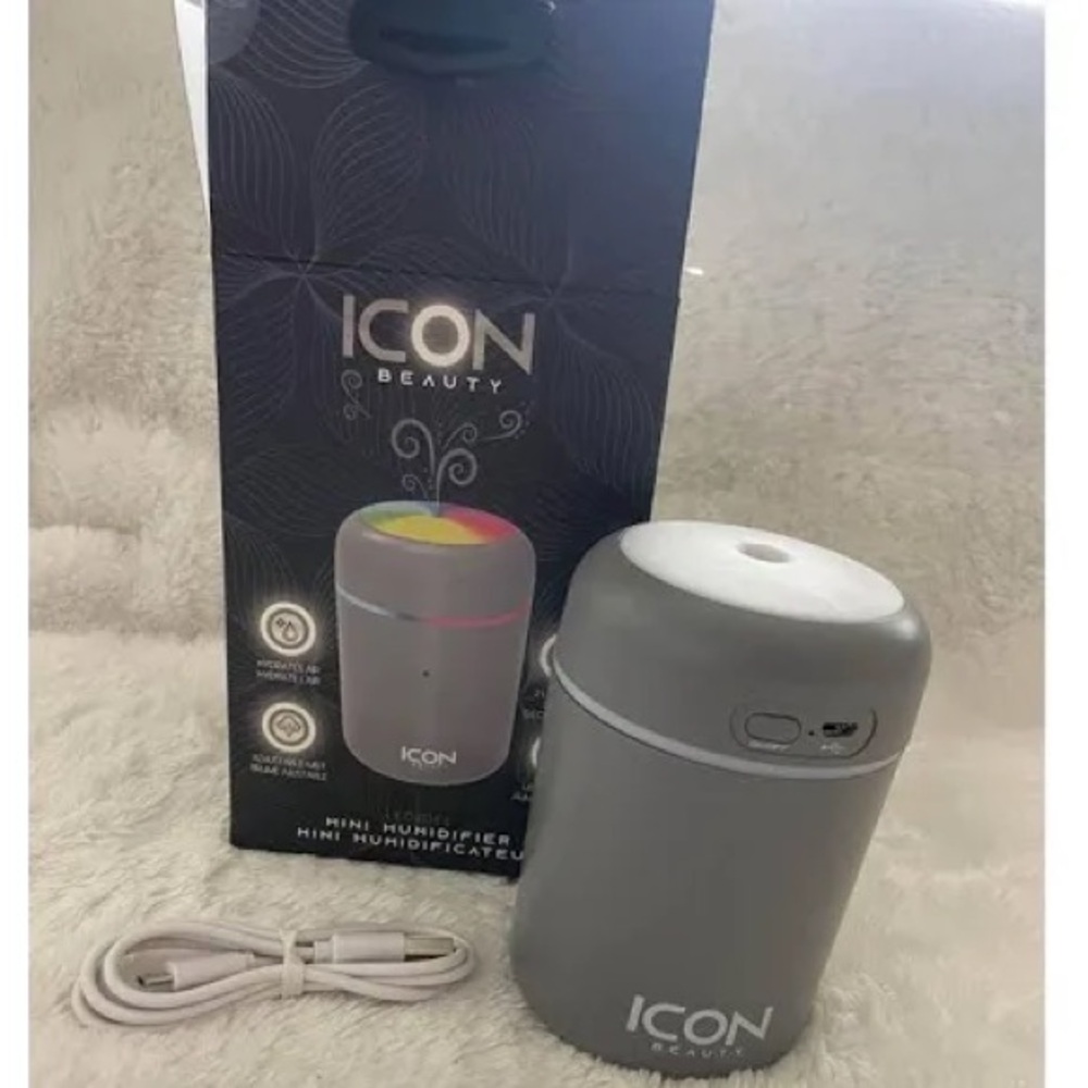 🆕 🩶ICON🩶Beauty Mini Humidifier - Gray